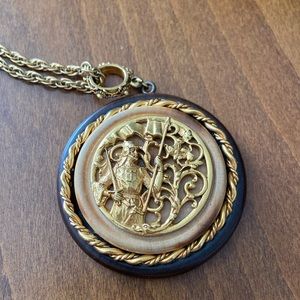 Knight Templar medallion necklace goldtone on dark & light wooden discs. Vintage